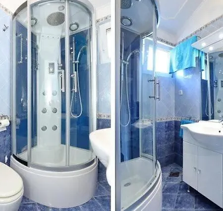 Ferienapartment Mit Balkon Fuer Fuenf Personen