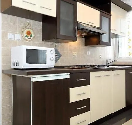 Ferienapartment Mit Balkon Fuer Fuenf Personen Apartamento